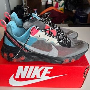 Nike React Element Size 10.5 Black/Cool Grey/Blue Chill lightly worn